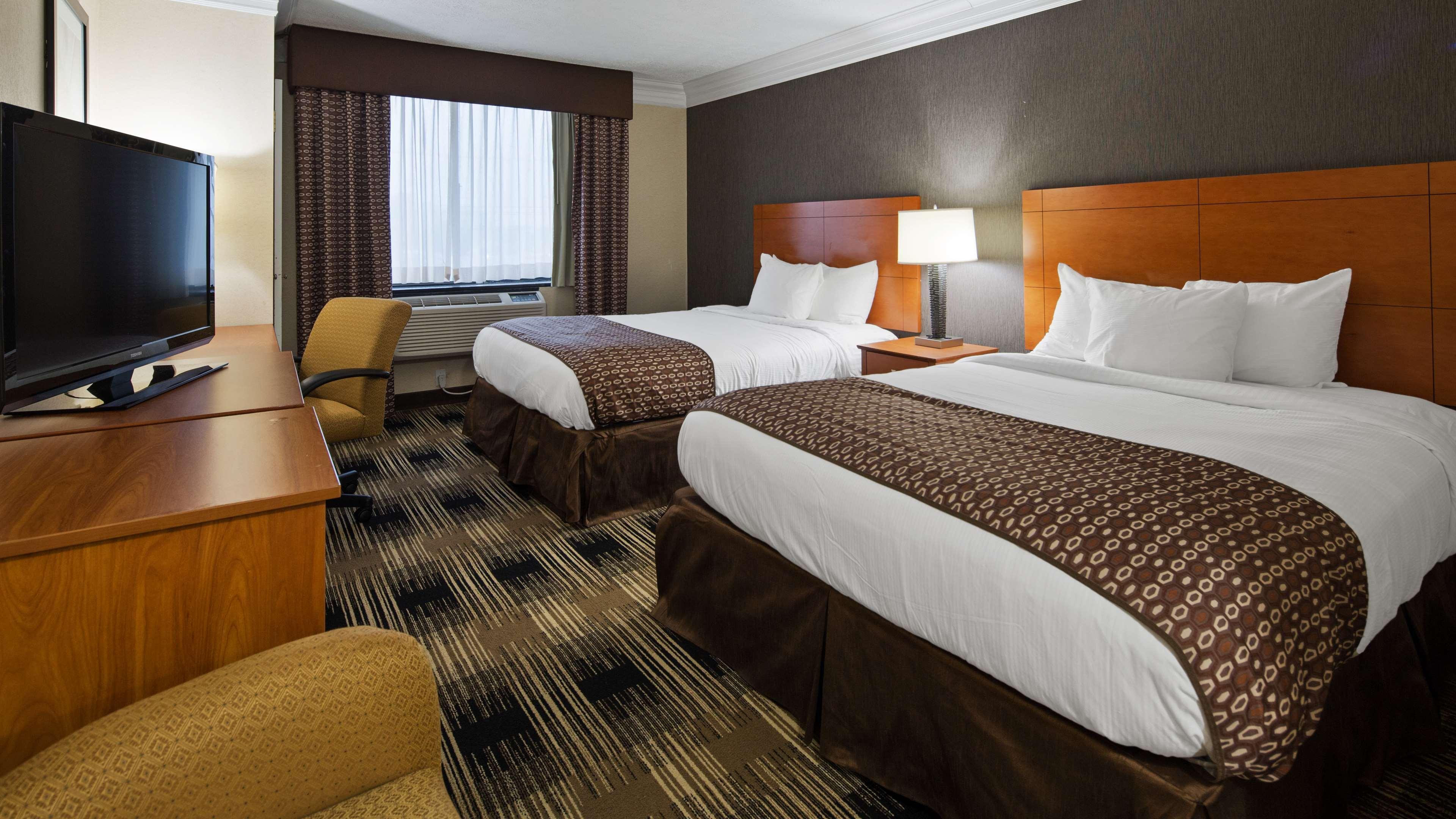 Best Western At The Airport Hotel 3*