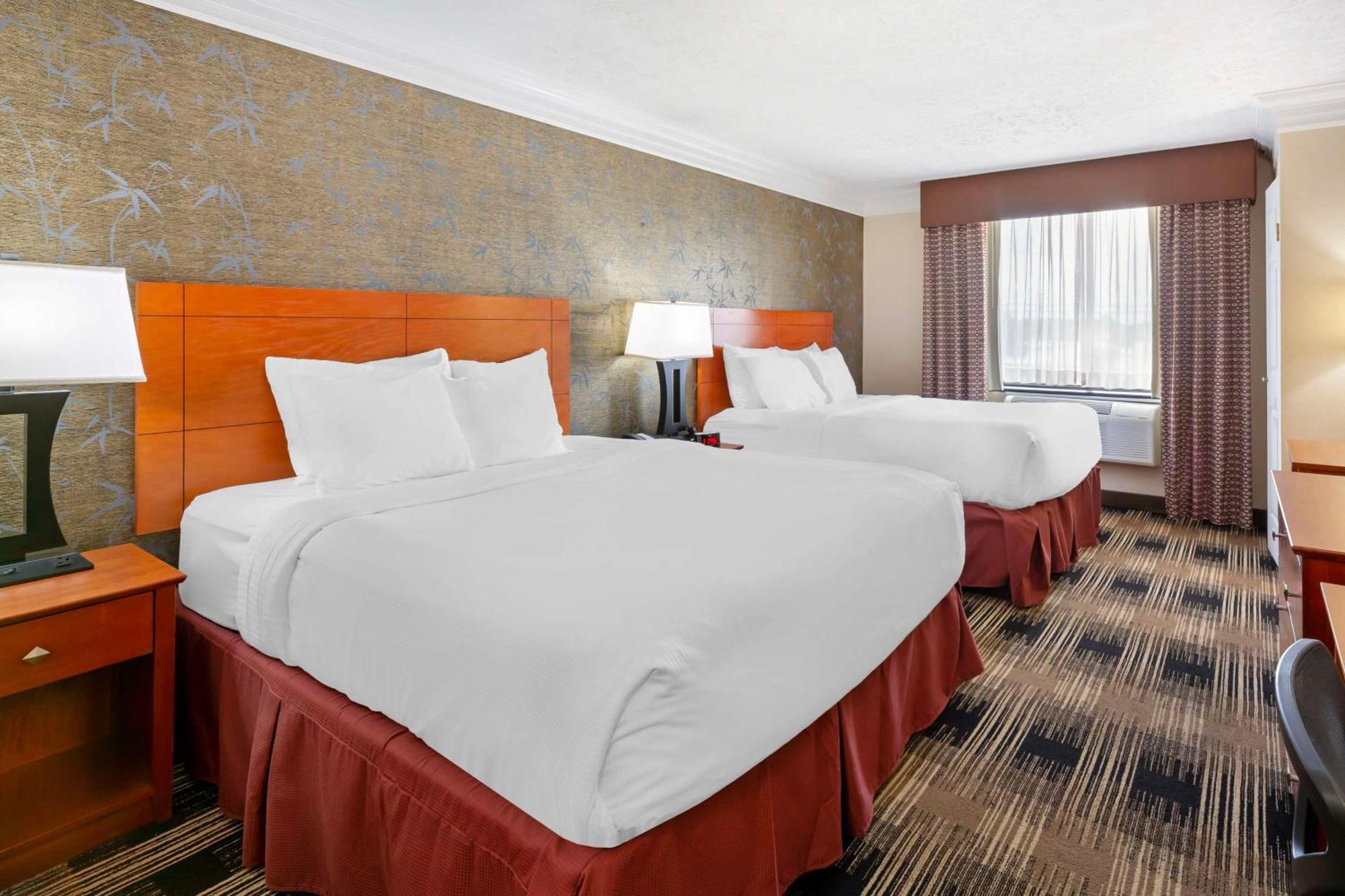 Hotel Best Western At The Airport
